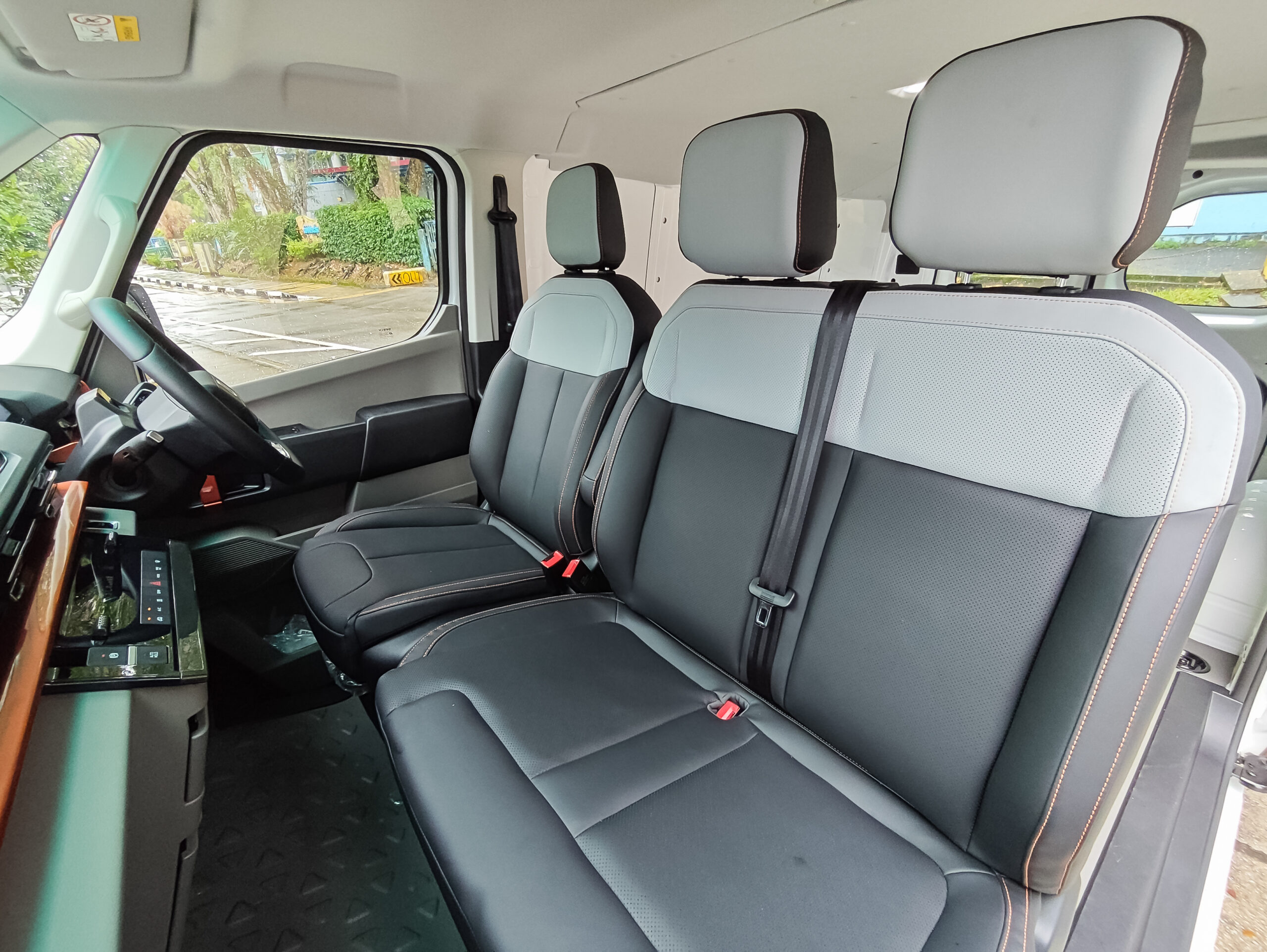 seat farizon Supervan 