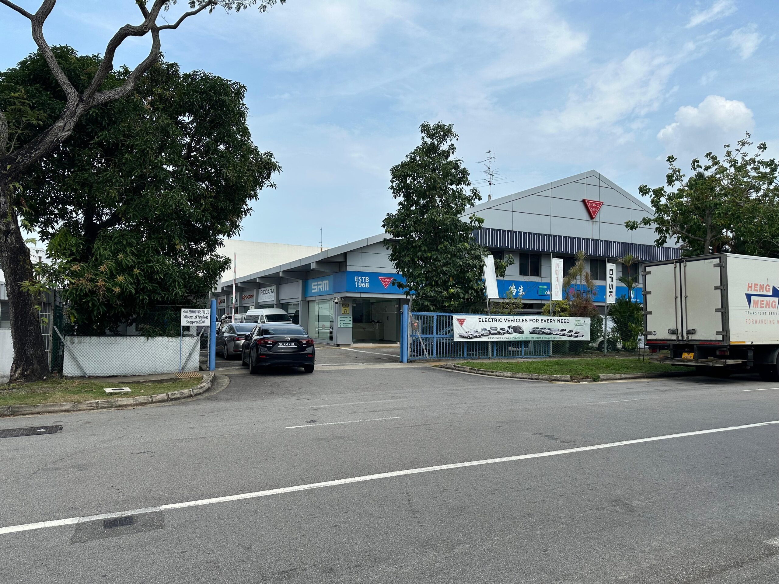 Hong Seh Motors and Farizon Singapore