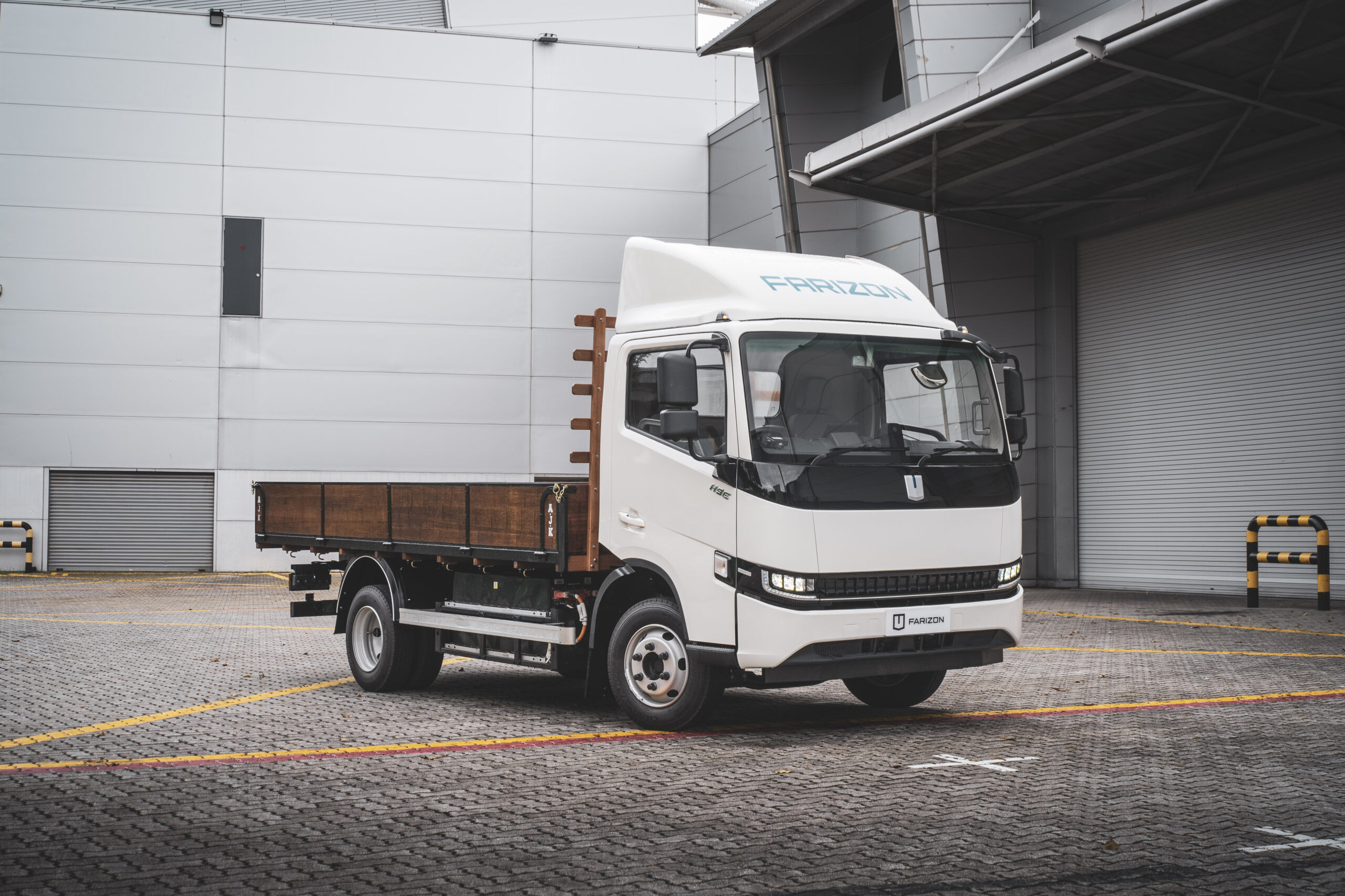 Farizon H9E heavy-duty electric lorry in Singapore